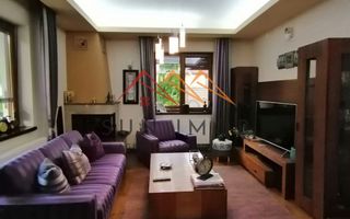 Vila P+E+M, an 2012, 6 camere, ultracentral, finisaje lux, Ploiesti,PH - Poză 2