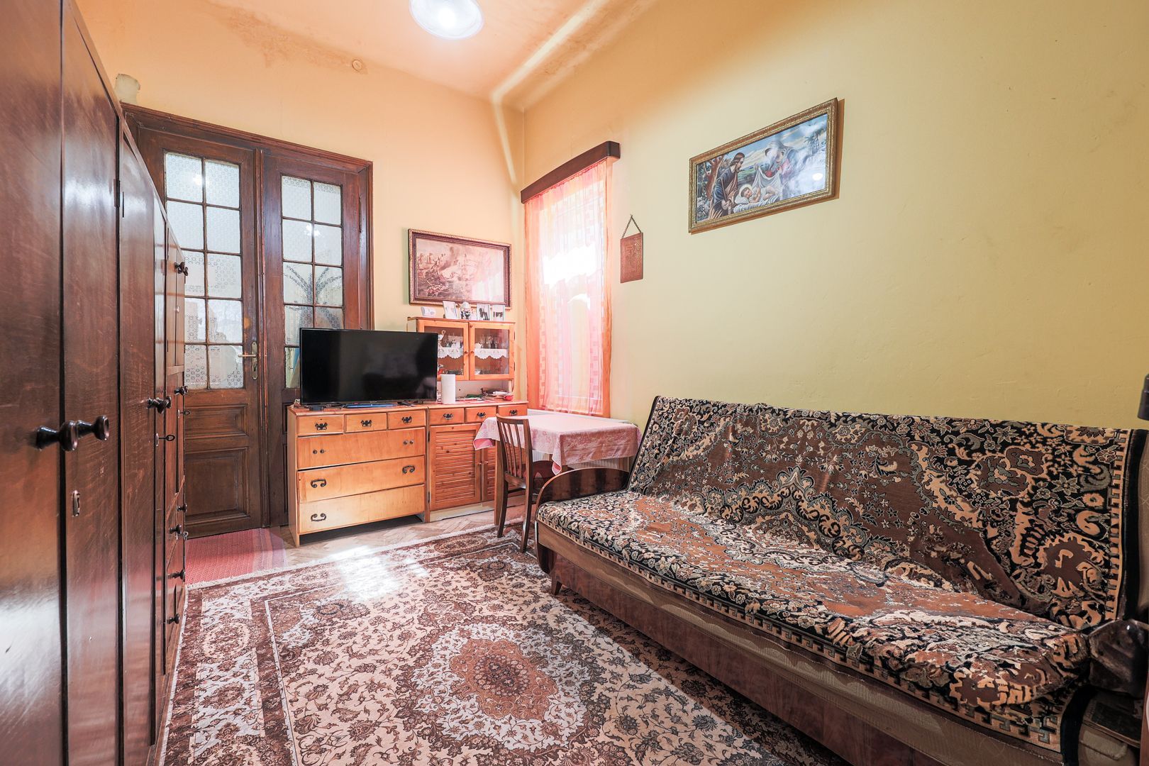 Apartament Clasic - str. Marasesti - Garaj & Gradina - COMISION 0% - Poză 3