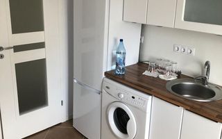 Apartament 2 camere 45 mp utili balcon mp 5 etaj 1 zona Tineretului - Poză 5