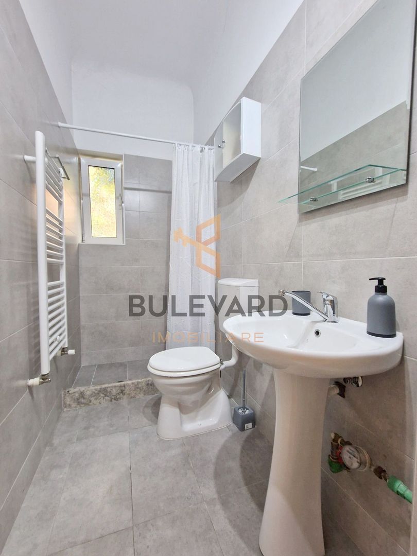 Apartament cu 2 camere, zona Facultatii de Litere! - Poză 5