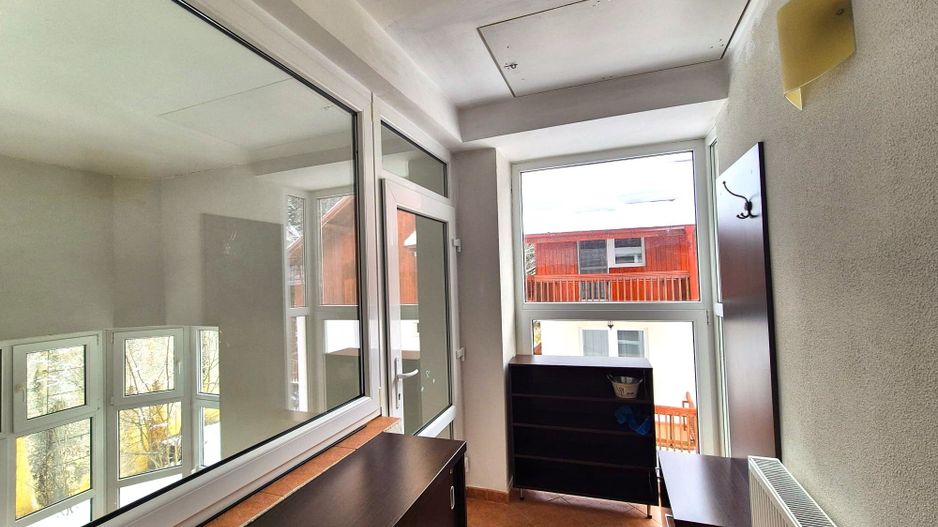 Comision 0 - Apartament în vilă, spațios, priveliște spre cabana Postăvaru - Poză 6