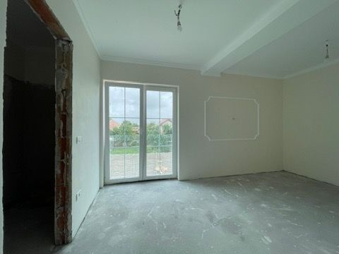 Duplex desparțit - 5 camere și 3 băi- Moșnița Nouă - Poză 10