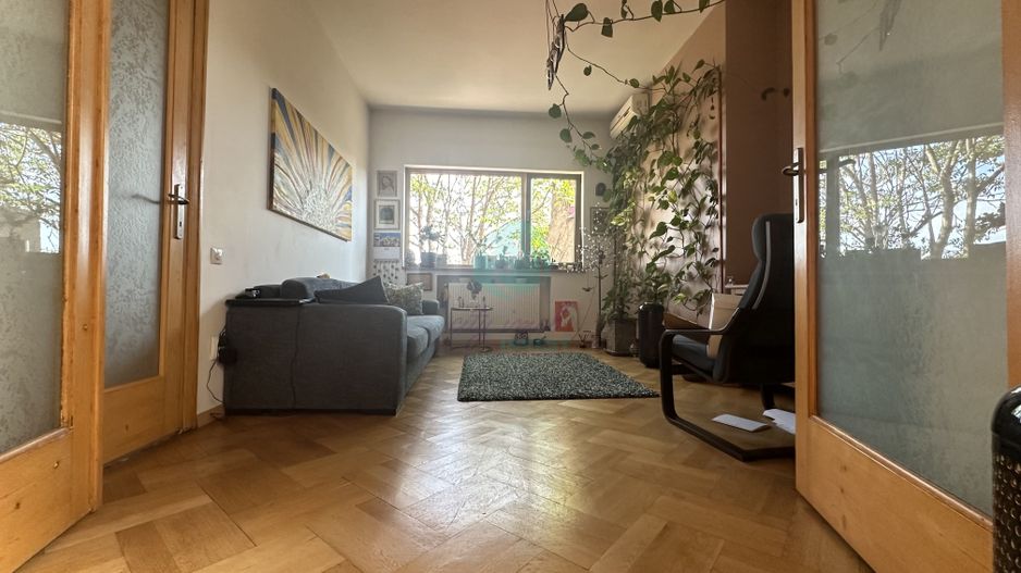 Apartament boem cu mult soare Piata Sfantul Stefan - Poză 2