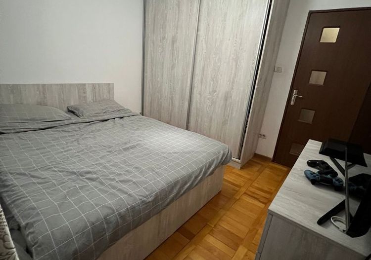 Apartament 3 camere Lipovei etaj 2 - Poză 8