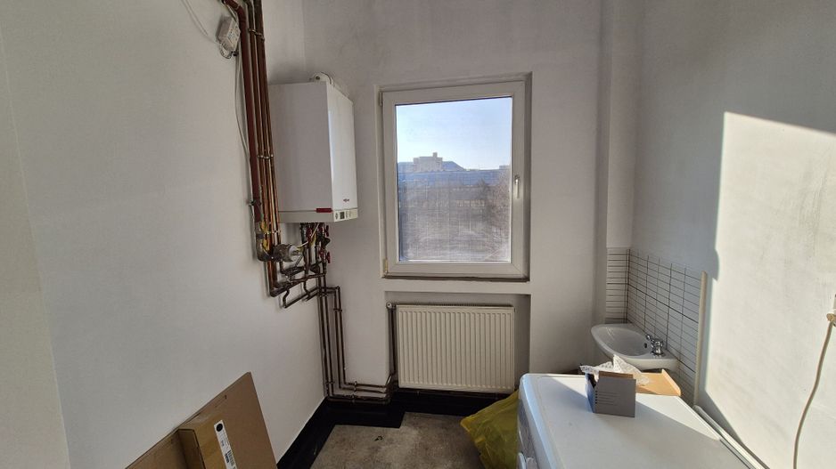 Apartament cu 2 camere + 1 camera de serviciu -  78,67 mp - Piata Romana - Poză 10
