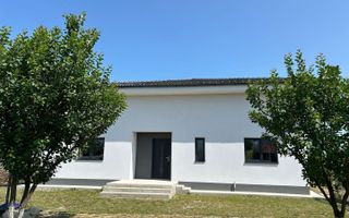 Vanzare 3 case + Teren 1400 mp – Garaj auto – zona Bonțida - Poză 1