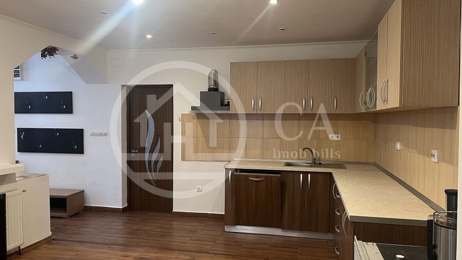 Apartament cu 3 camere de inchiriat zona Ultracentrala Oradea - Poză 1