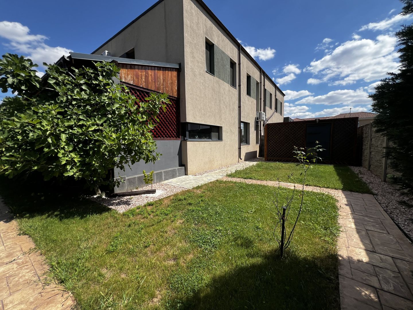 Duplex cu 4 camere, amplasament excelent |Dumbrăvița| - Poză 10