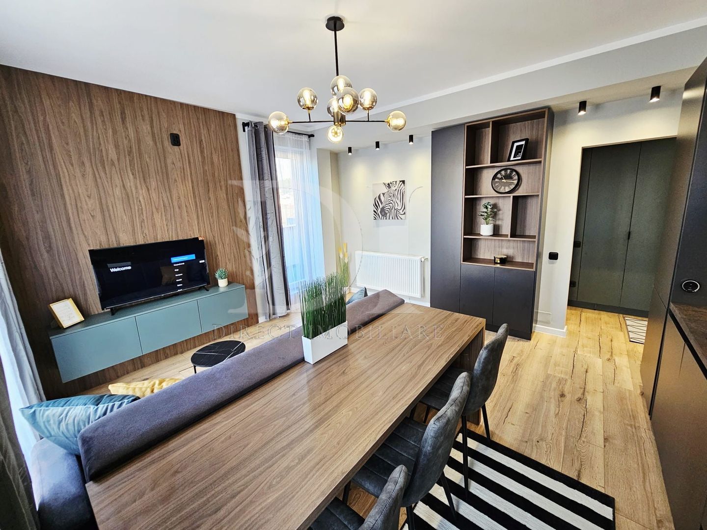 Apartament la cheie / terasa 25 mp / Zona Terra - Poză 2