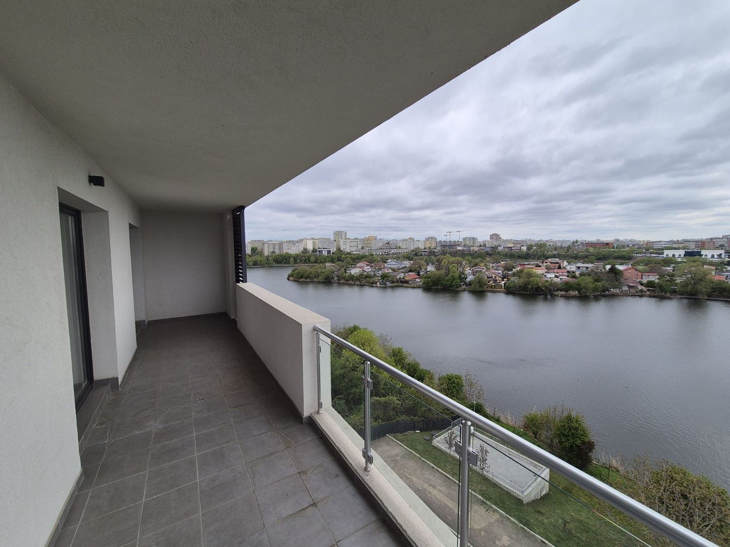 3 CAMERE VEDERE SUPERBA SPRE LAC BLOC NOU FINALIZAT TERASA GENEROASA - Poză 15