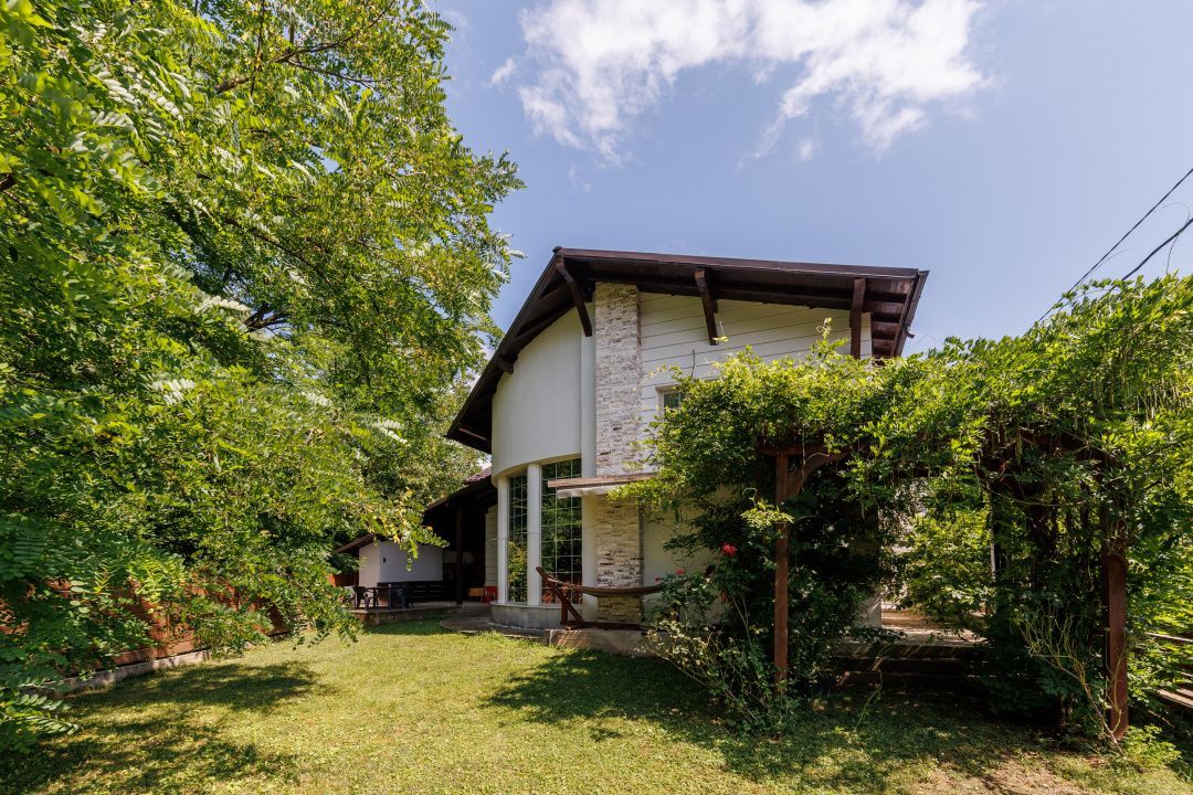 Casa deosebita in Bascov, Valea Ursului. AG - Poză 1