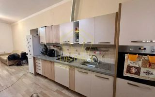 Casa renovata cu 4 camere la curte comuna | Iosefin - Poză 7