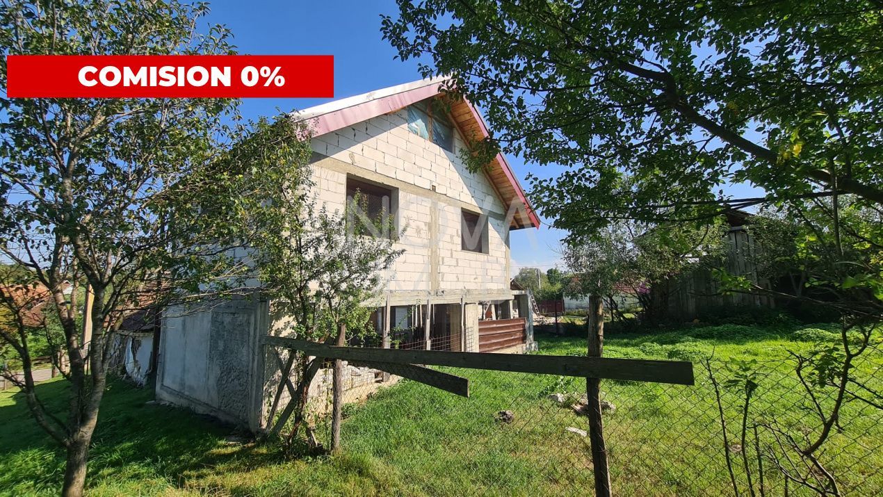 Casa individuala - 684 mp teren, Marpod - Poză 1