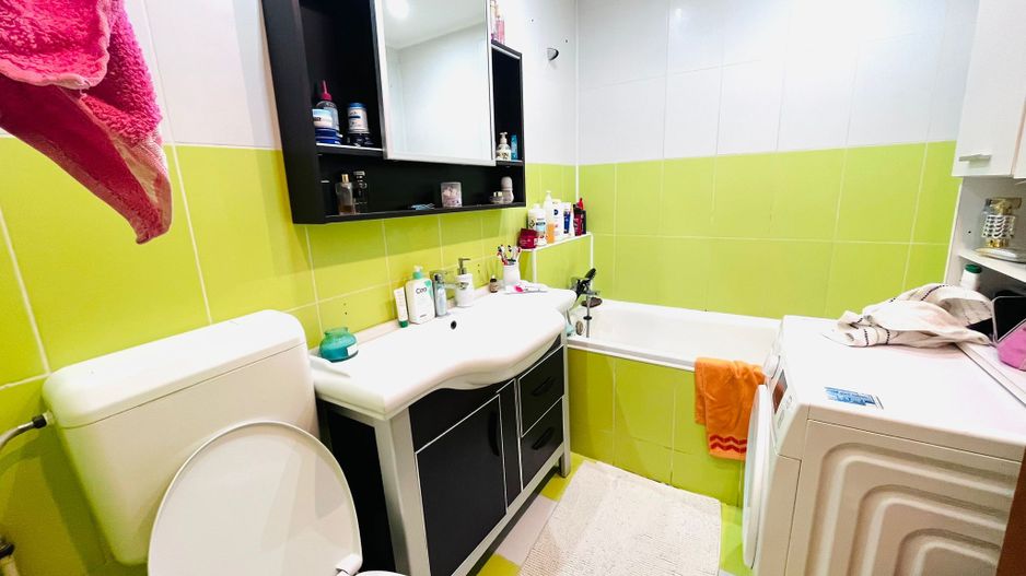 APARTAMENT 4 CAMERE RENOVAT DECOMANDAT SU 80MP BLOC 1980 - Poză 4