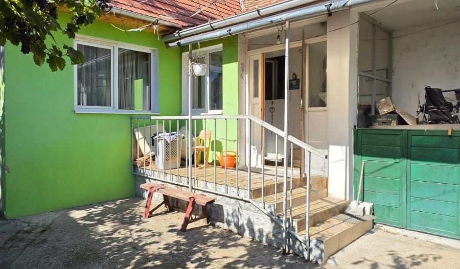 Casa de vanzare in Petresti la 68.000 euro - Poză 8