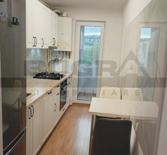 Apartament 3 camere decomandate, etaj intermediar, zona Izlazului - Poză 7