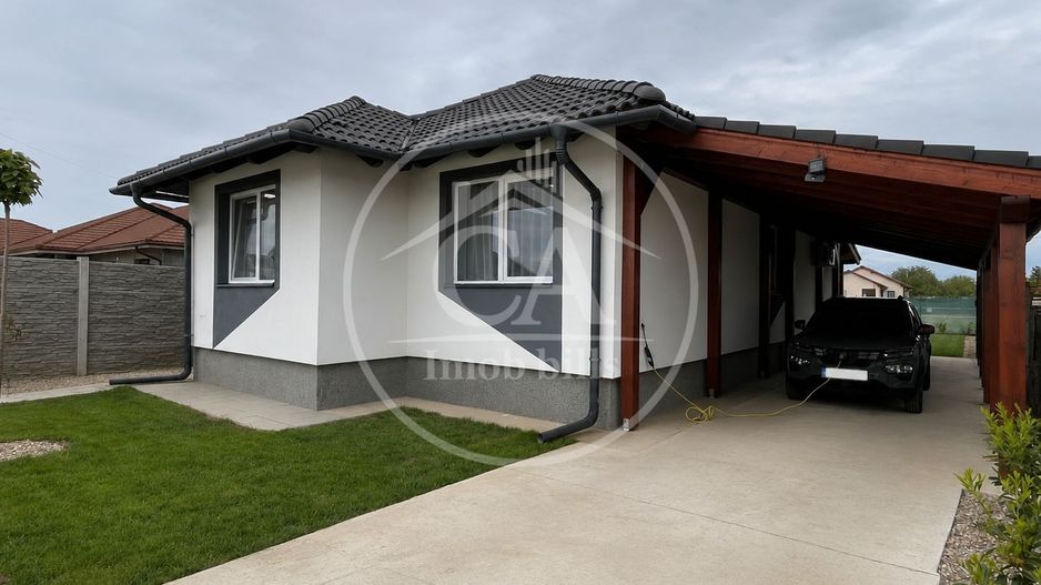 Casă de vânzare cu 4 camere în Biharia, Bihor - Poză 1