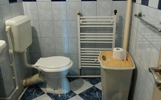 Apartament 4 camere. Zona Panselelor. Cu Centrala. - Poză 6