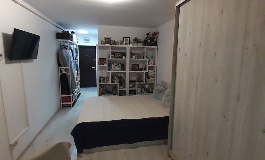Garsoniera mutare imediata mobilata si utilata - Poză 8