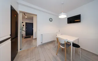 REZERVAT!   Apartament 2 camere,80 mp utili+parcare subterana-Coresi - Poză 17