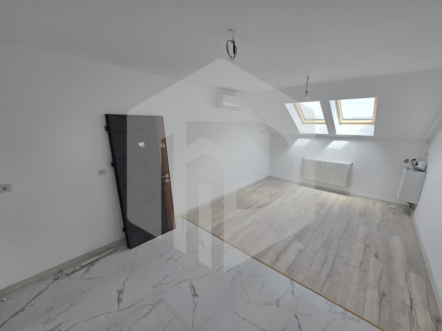 Garsoniere si apartamente la cheie Zona Lazaret - Poză 3