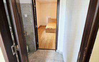 🏡 Casă renovată cu 6 camere, teren 557 mp – Berceni, Prahova - Poză 50