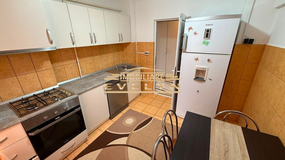 Apartament 2 camere, decomandat – Bulevardul Mihai Eminescu - Poză 5