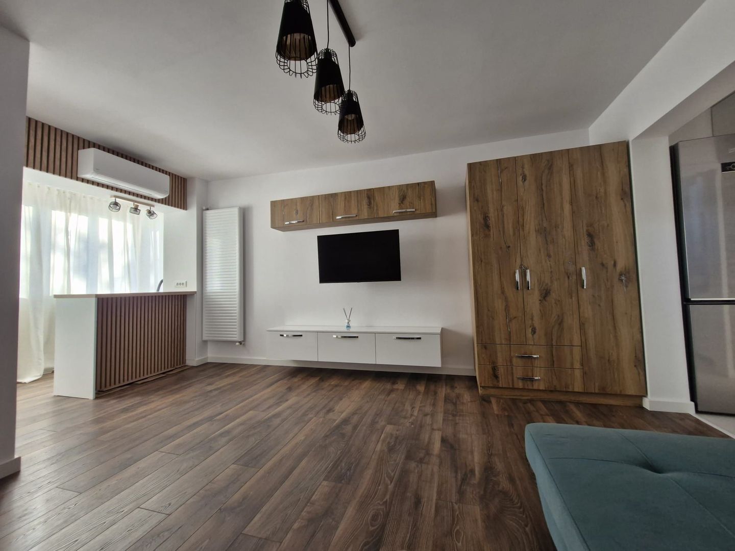 Garsonieră modernă, decomandată, etaj 7, Titan - Poză 2