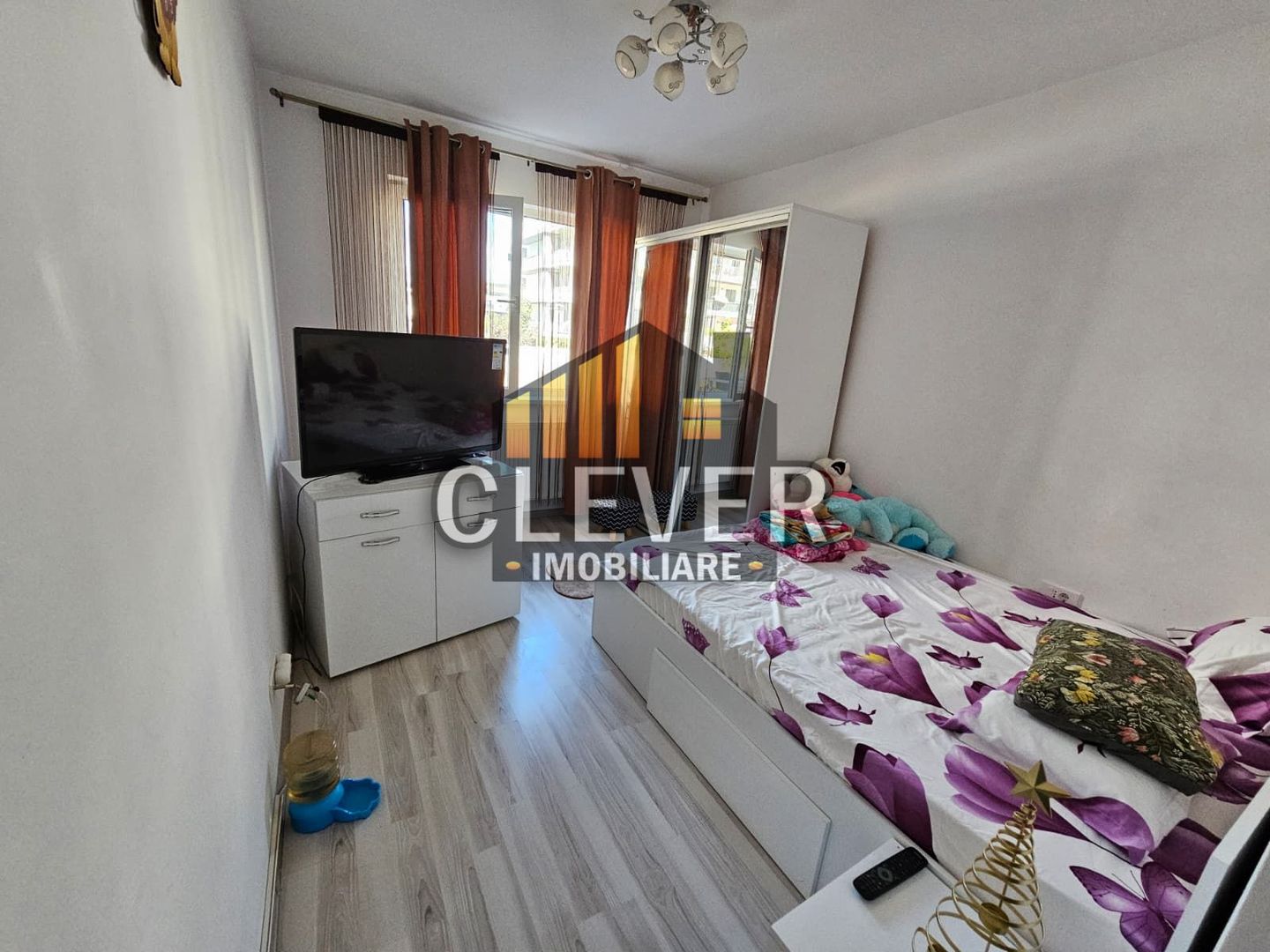 Apartament 2 camere Mobilat Utilat Loc de parcare Curte 60mp - Poză 6