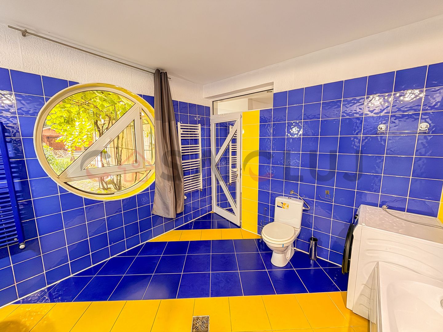 Spațiu multifuncțional de 90 mp în Andrei Mureșanu | 2 parcări - Poză 12
