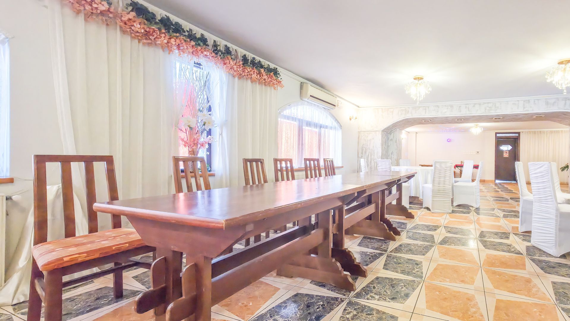 De vânzare – Proprietate comercială tip Restaurant & Salon Evenimente - Poză 6