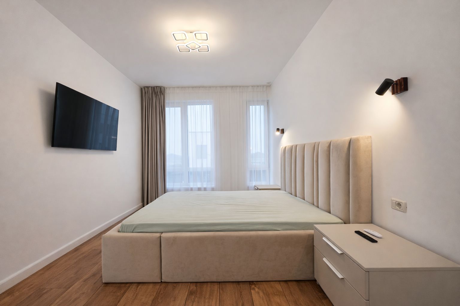 Casă modernă P+1 de închiriat | LUX | Tunari I AeroCity - Poză 4