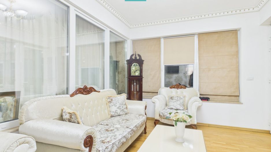 Casă de lux Oncea, piscină, 400 mp - Poză 51