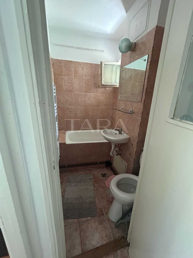 Apartament cu 2 camere, mobilat și utilat. - Poză 6