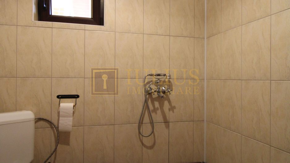 Braytim, casa ideala pentru activitati comericiale/birouri. - Poză 39