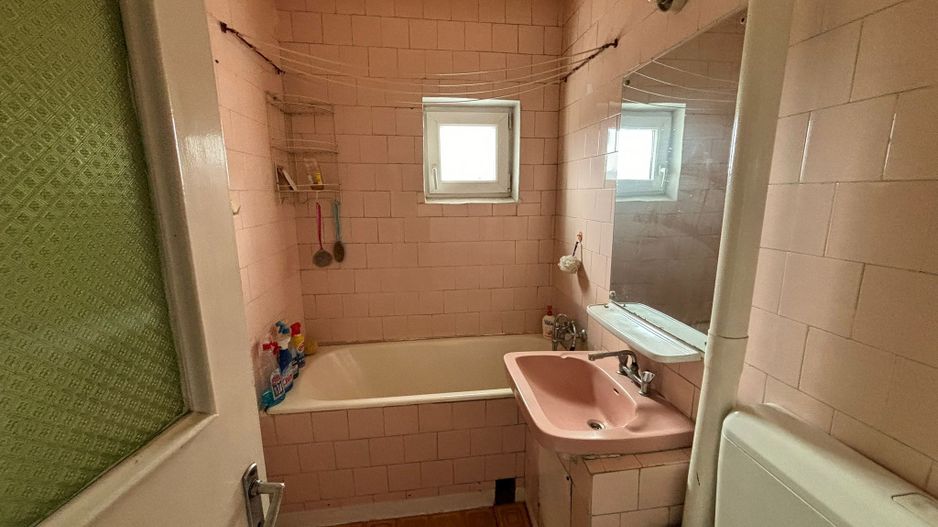 APARTAMENT CU 4 CAMERE ZONA DÂMBU CU 90mp - Poză 11