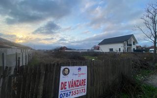 TEREN CONSTRUIBIL 2500 M CARTIER BARIERA VALCII - Poză 1