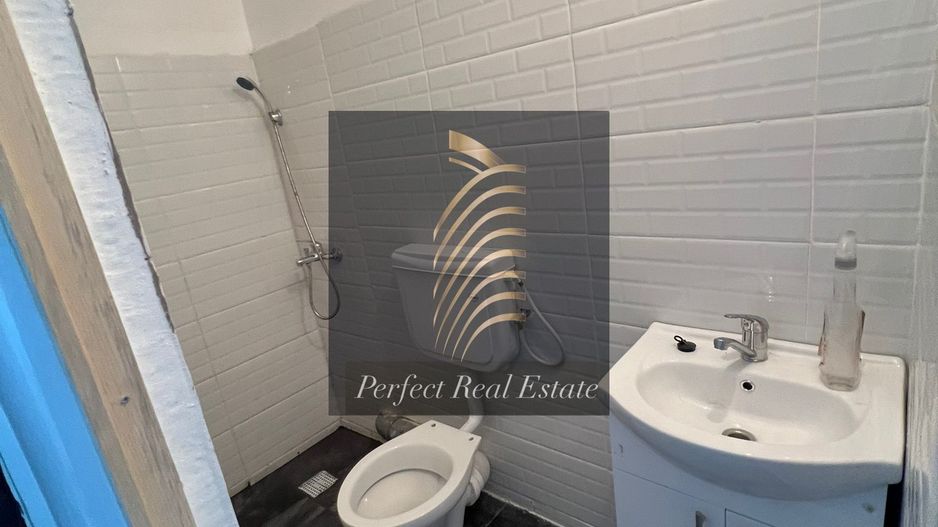 Garsonieră renovată – Zona CET, aproape de piață – Etaj 1/4 – 31000€ - Poză 3