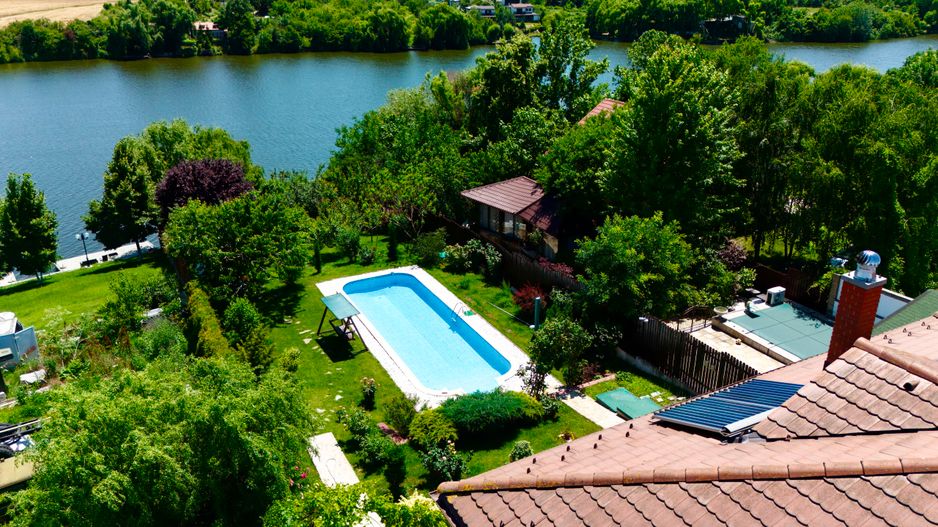 Vila premium de vanzare Balotesti/ piscina/ ponton/ deschidere la lac - Poză 2