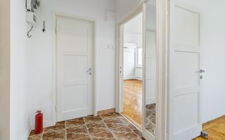 Vanzare - 2 camere  decomandate cu balcon - 46,4mp - Vedere Libera Parc Glinka - Poză 5