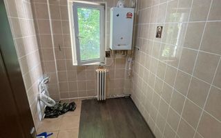 2 Camere Decomandat - Etaj 1 - Zona Alexandru Cel Bun - Poză 4