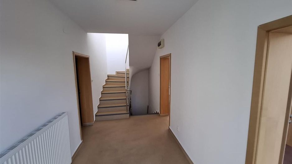 Casa D+P+2 E Elisabetin-Balcescu 7 locuri de parcare birouriclinicaetc - Poză 3