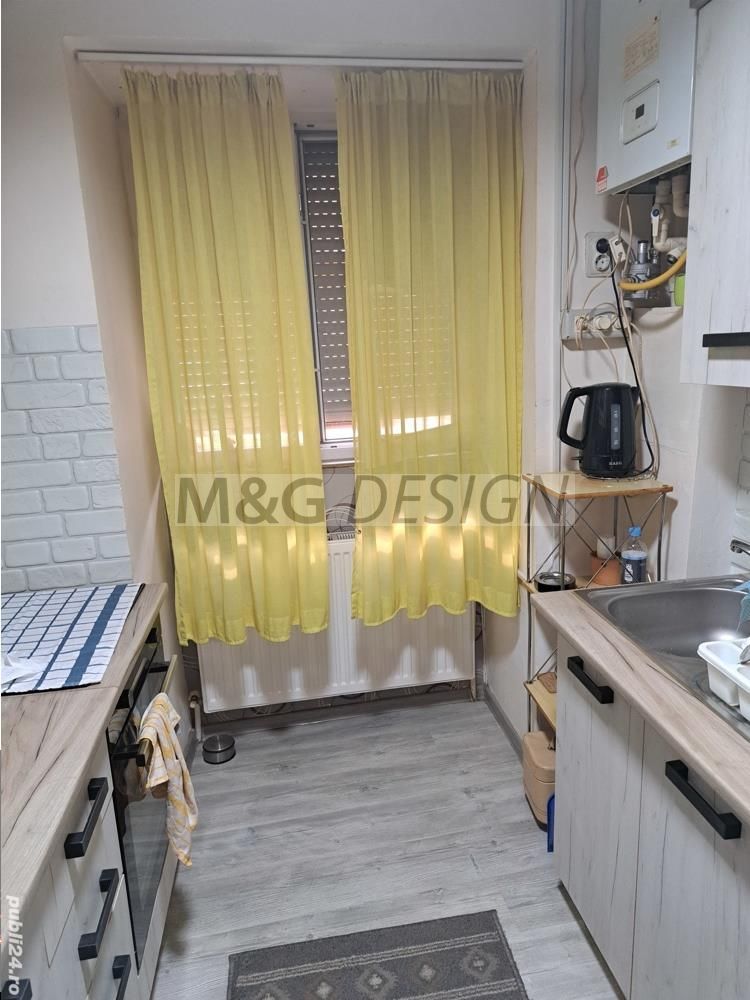 Apartament 2 camere Piata Traian - la curte cu centrala - Poză 4