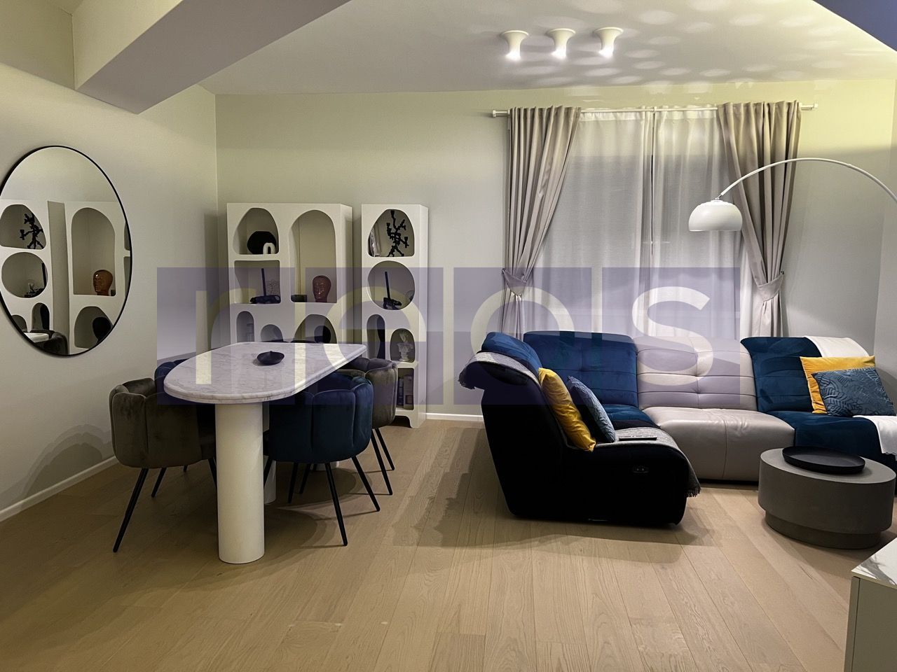 CORTINA ACADEMY | 3 CAMERE | 83MP | DESIGN INTERIOR ELEGANT - Poză 1