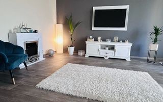 Etaj 1. Mobilat si utilat. Spatios. 2 locuri de parcare - Poză 1