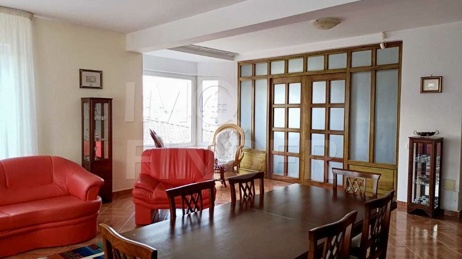 Vanzare 4 camere, Zorilor, 120 mp utili, imobil cu 8 apartamente - Poză 3