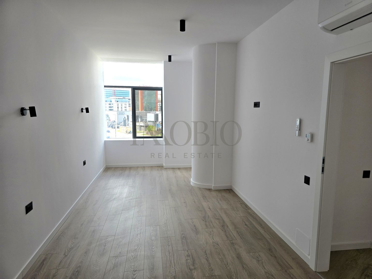 Apartament 4 Camere | 2 Locuri de Parcare | One North Lofts - Poză 4