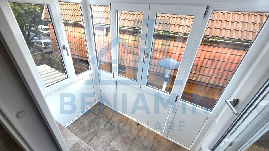 Apartament doua camere spatios Rovine etaj 1 cu centrala 54mp 1978 - Poză 6