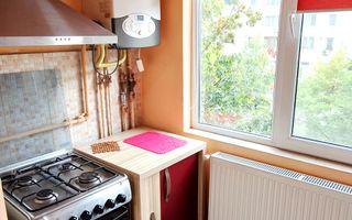 Oferim spre inchiriere apartament cu 2 camere, decomandat, Zona Soarelui - Poză 18