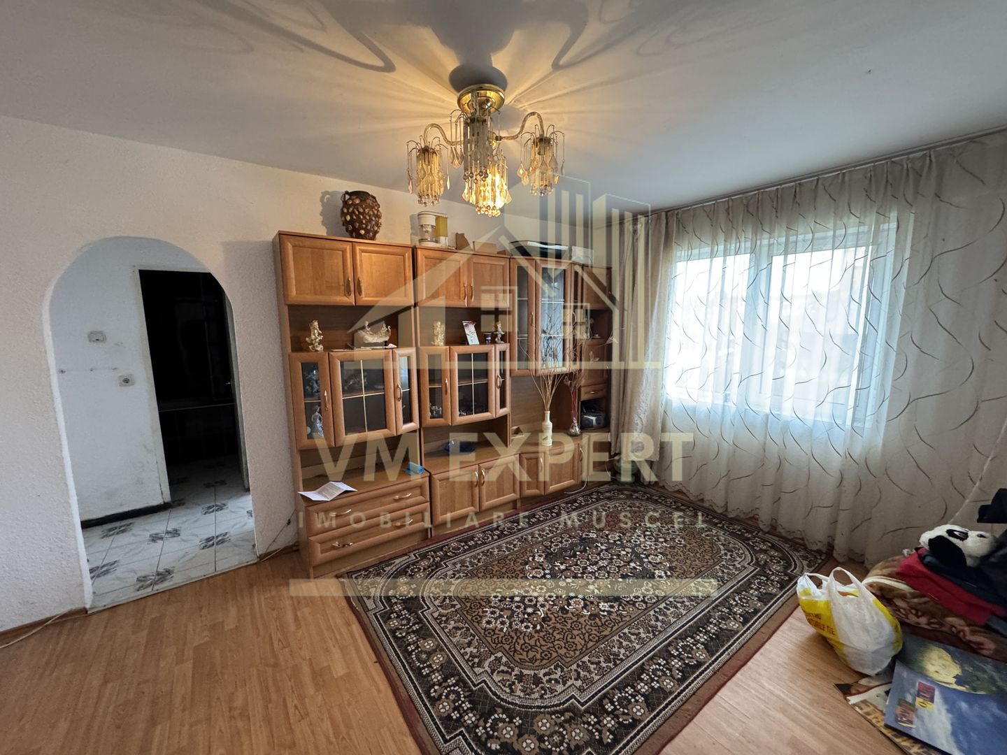 APARTAMENT 2 CAMERE PARTER VISOI CAMPULUNG - Poză 9